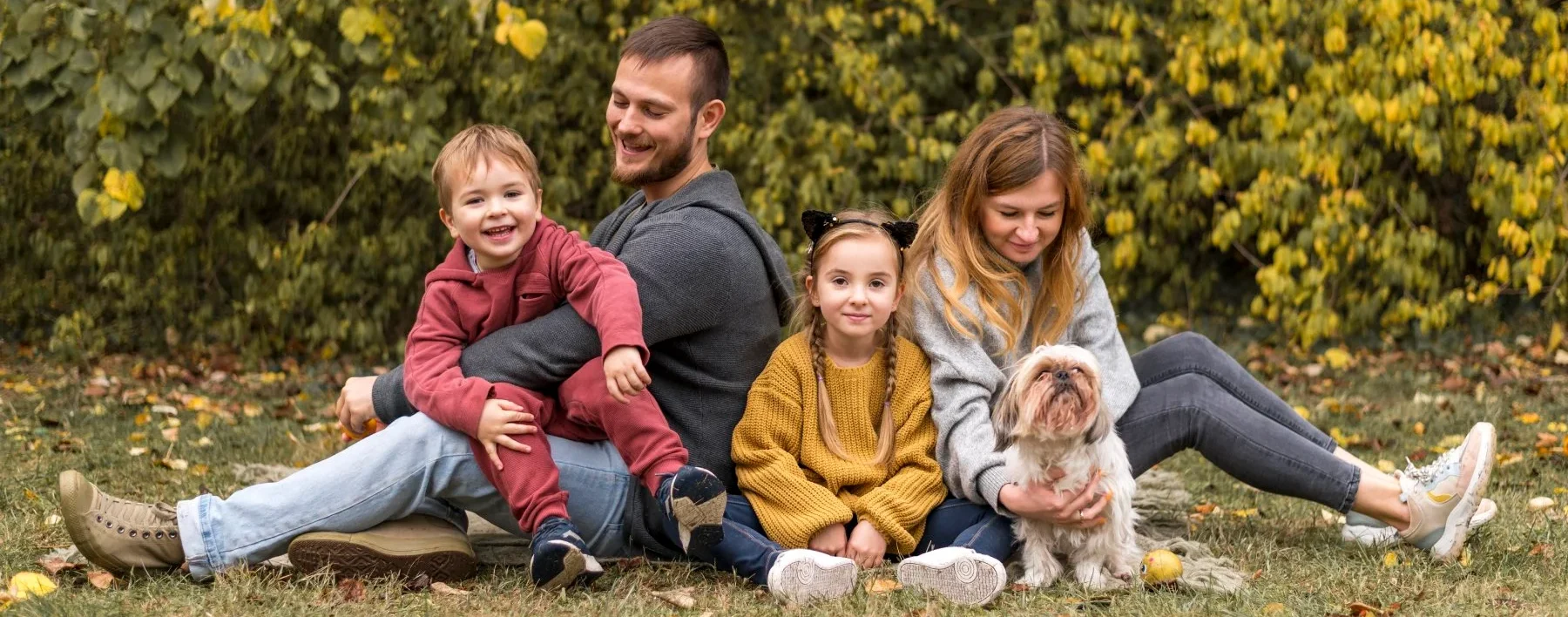 Canada Dental Care Plan (CDCP) 1 full shot parents kids dog outdoors e1760594814565